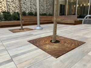 Spin 4' x 4' heel proof tree grate