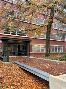 Cast metal pedestrian bridge installed in front of university building